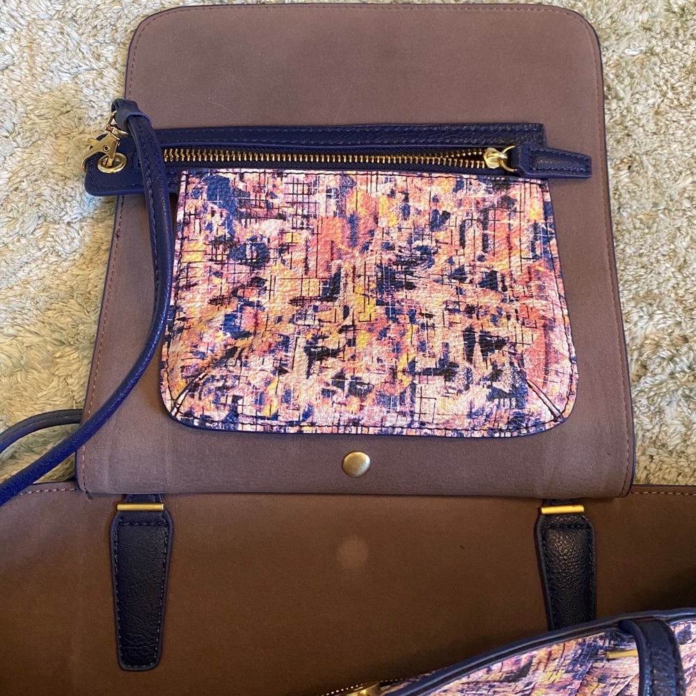 Gorgeous Danielle Nicole Purse & Clutch - image 4